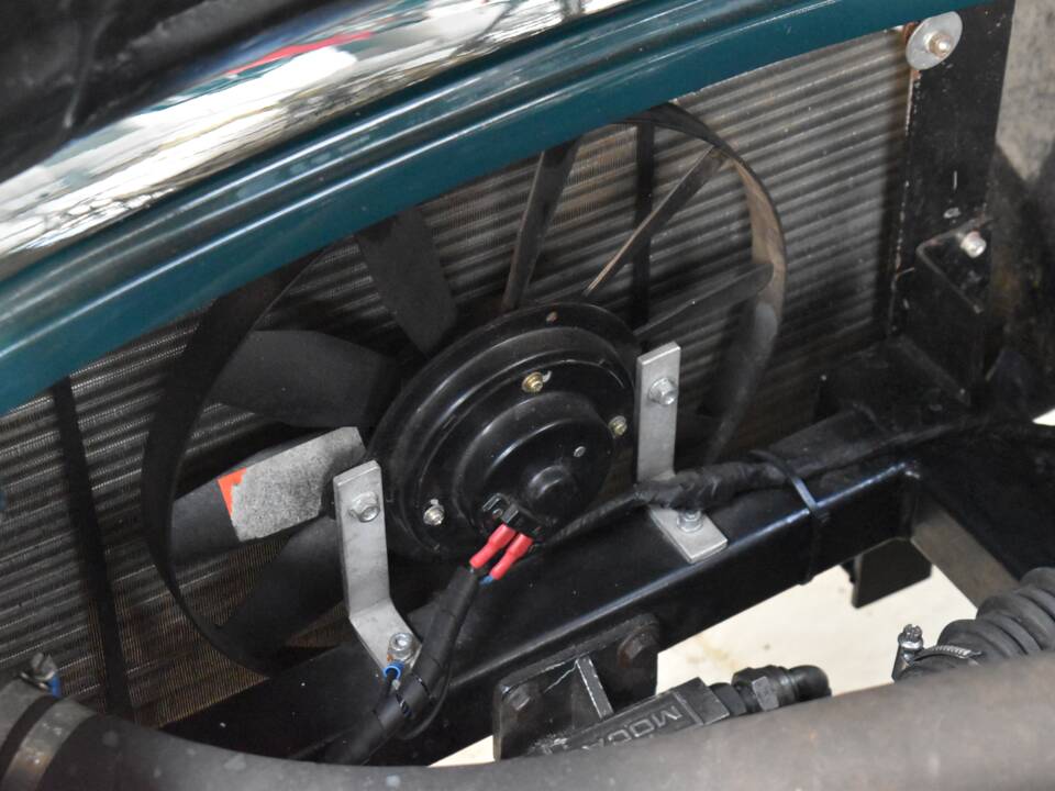 Image 38/39 of Hawk Cobra 289 (1968)