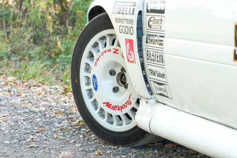 Bild 45/50 von Ford Escort RS Cosworth (1997)