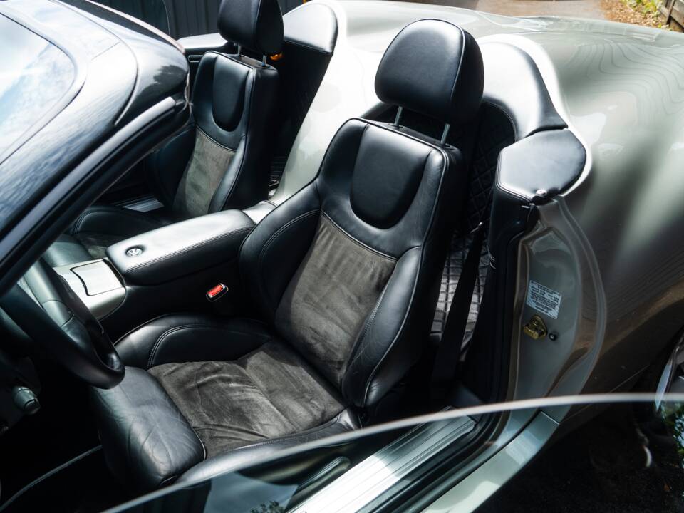 Afbeelding 40/62 van Aston Martin DB AR1 (2004)