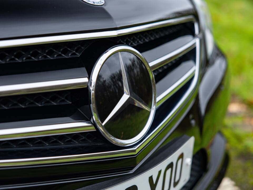 Bild 21/44 von Mercedes-Benz E 500 (2010)