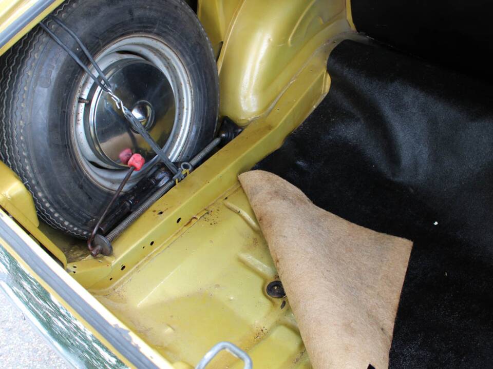 Immagine 25/38 di Opel Kadett 1,2 S (1971)