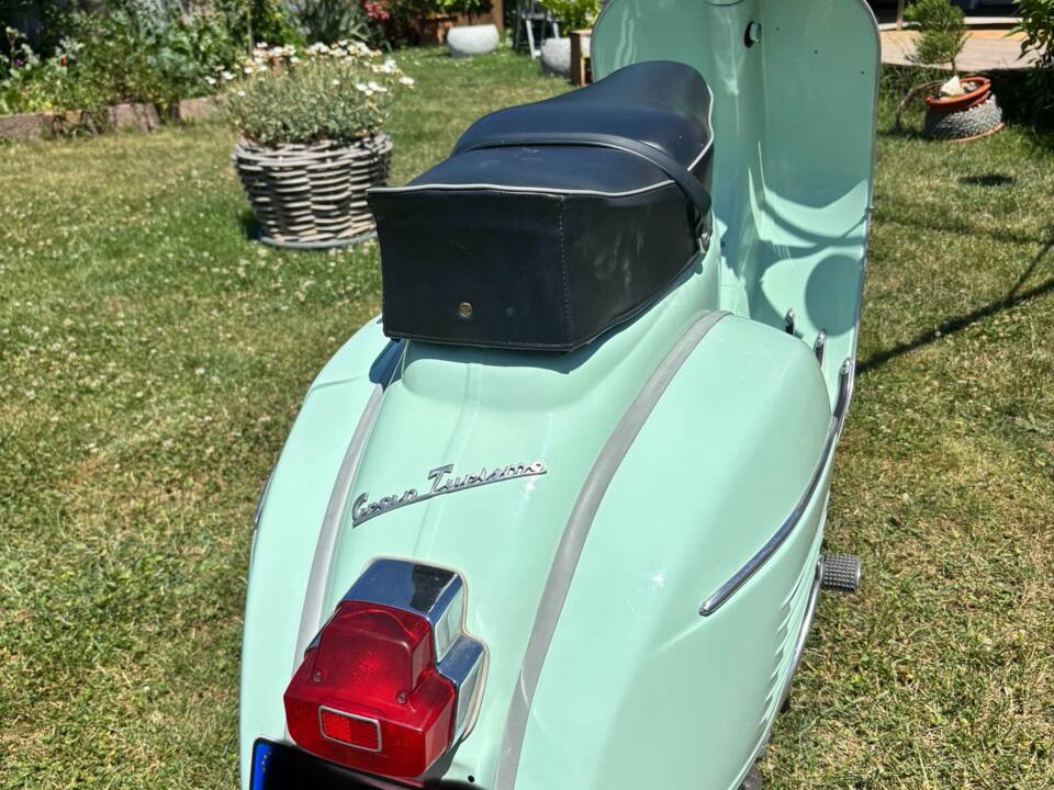 Immagine 3/5 di Motovespa Vespa 125 SL (1967)