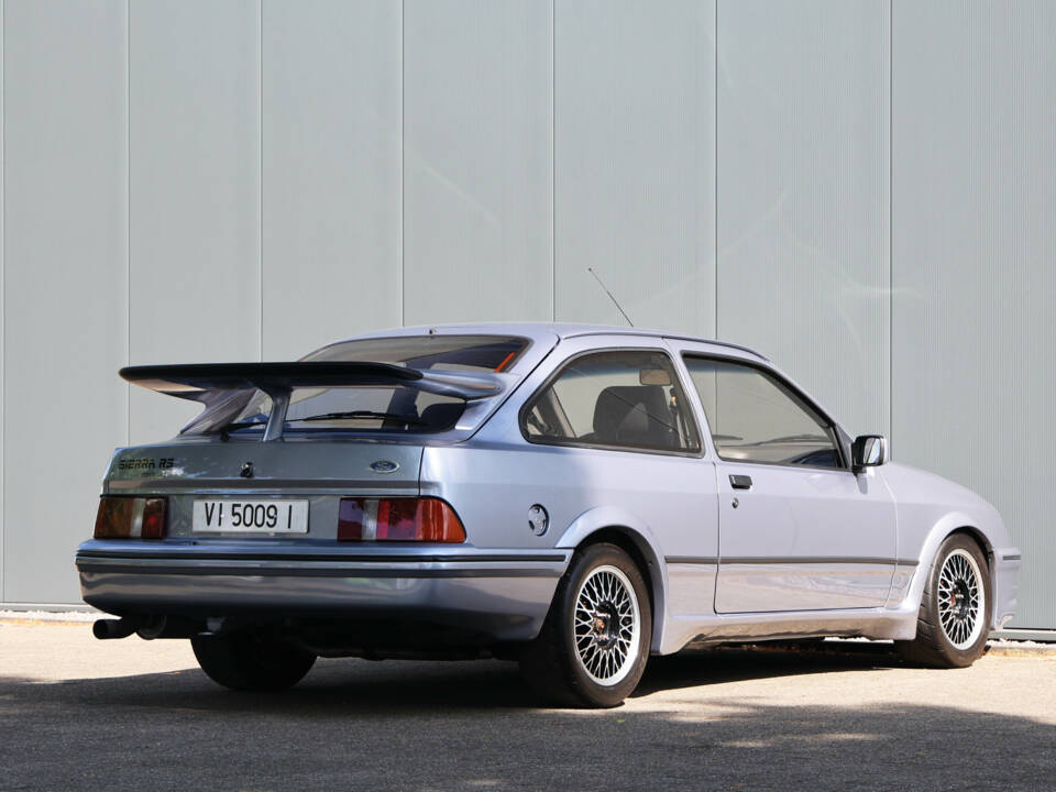 Immagine 32/47 di Ford Sierra RS Cosworth (1987)
