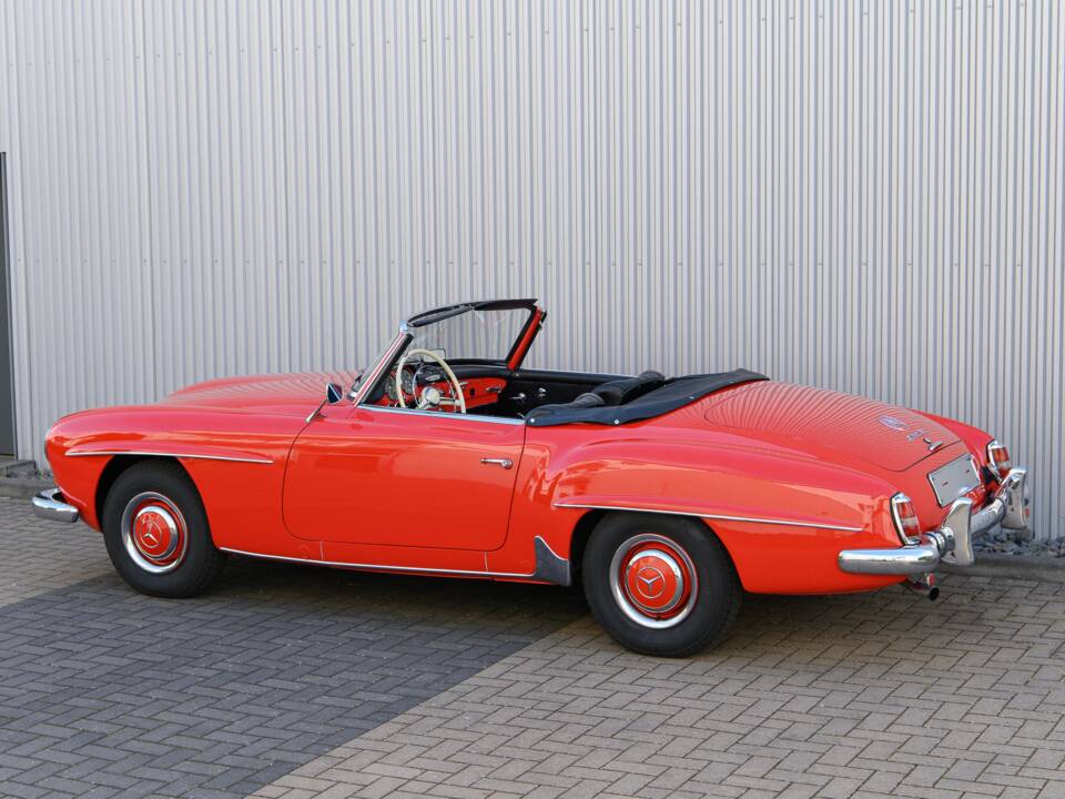 Image 4/53 de Mercedes-Benz 190 SL (1962)