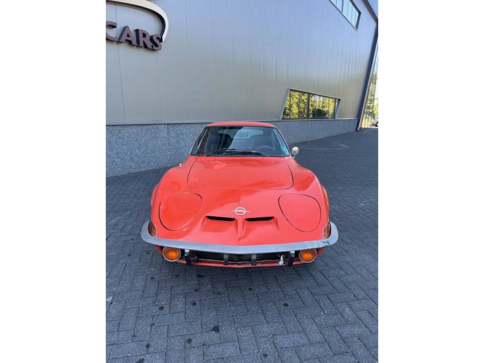 Image 7/50 of Opel GT 1900 (1971)