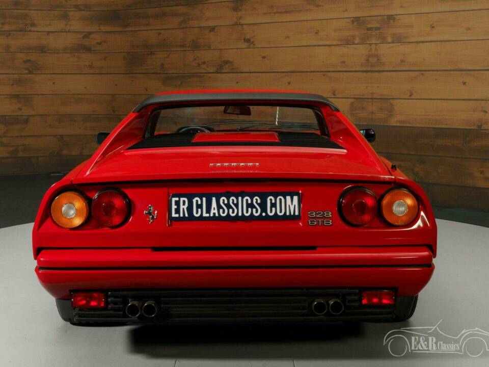 Imagen 9/19 de Ferrari 328 GTB (1988)