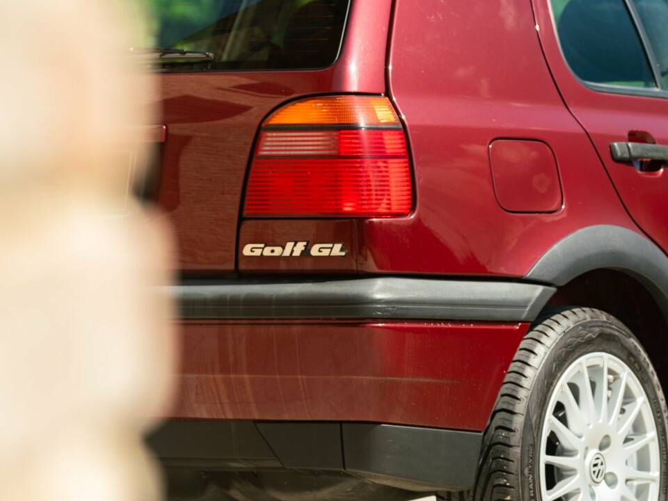 Immagine 20/48 di Volkswagen Golf III 1.4 (1993)