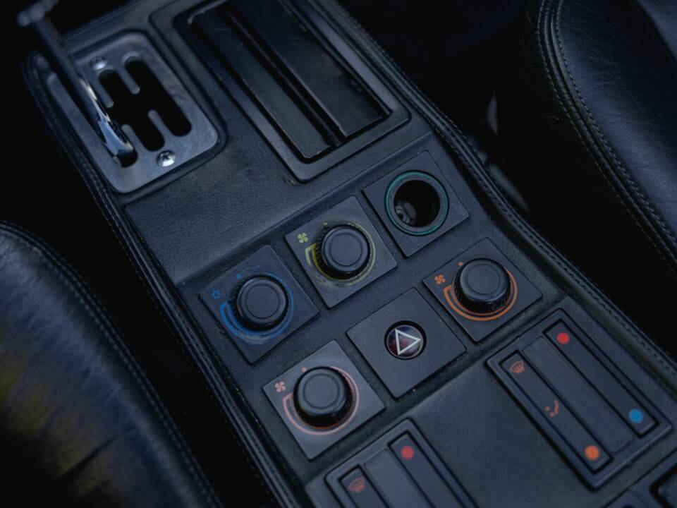 Image 47/60 of Ferrari 328 GTS (1986)