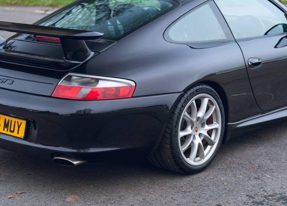 Image 25/54 of Porsche 911 GT3 (2005)