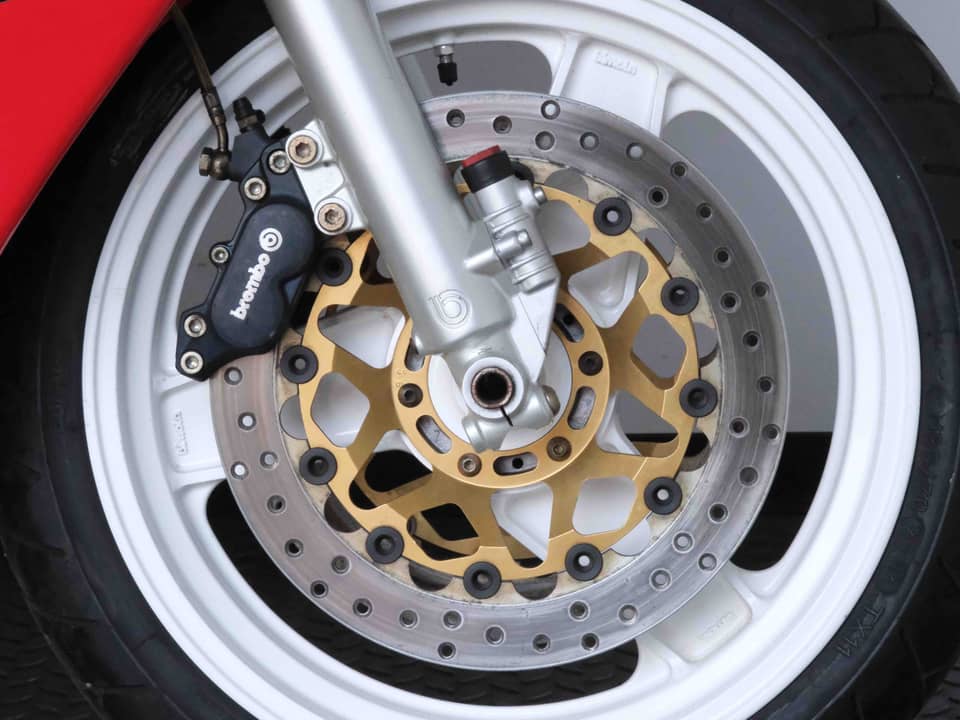 Image 18/95 of Bimota YB6 (1990)