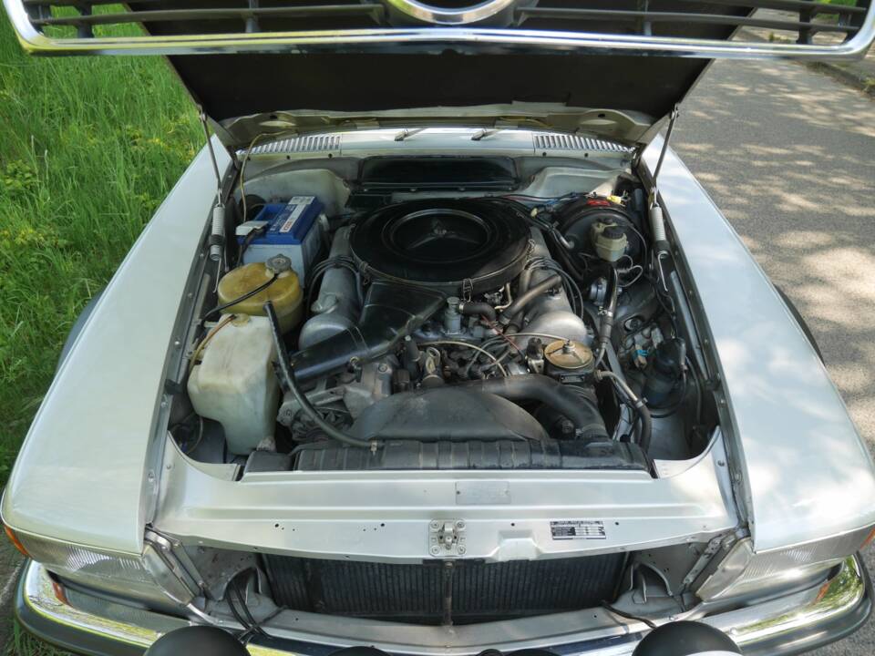 Image 7/26 of Mercedes-Benz 450 SLC (1900)