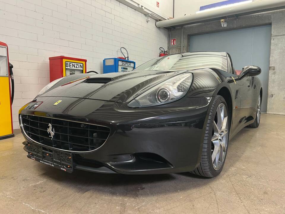 Afbeelding 2/19 van Ferrari California (2010)