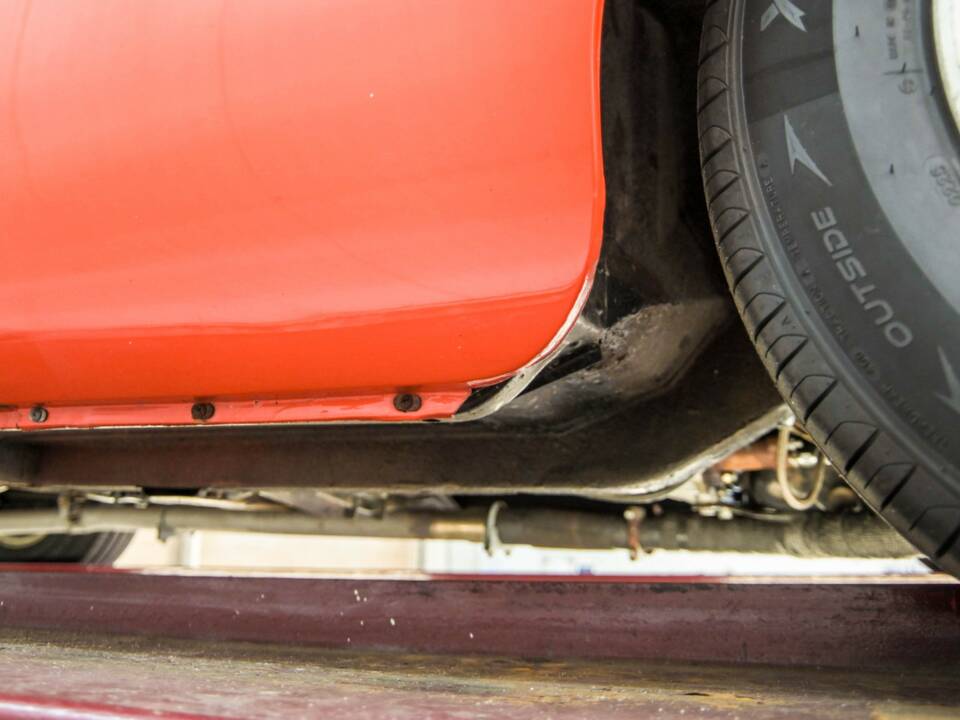 Bild 46/50 von MG MGB GT V8 SEC (1978)