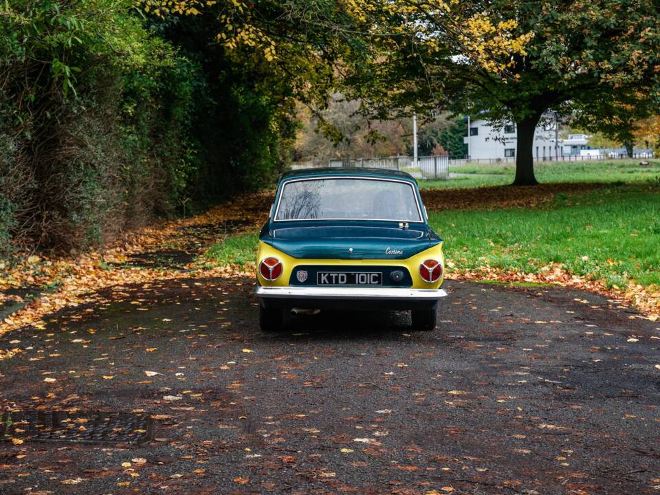 Afbeelding 14/40 van Ford Cortina 1200 (1965)