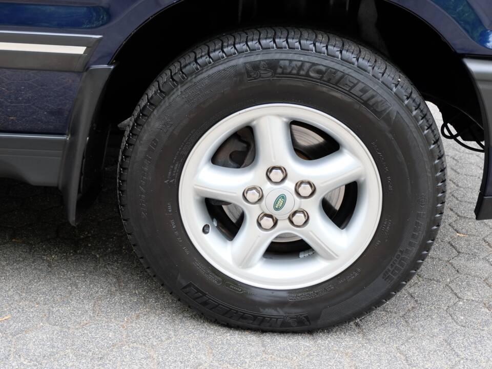 Afbeelding 77/95 van Land Rover Range Rover 4.6 Vogue (2002)