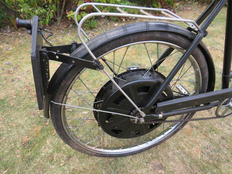Bild 19/22 von Raleigh Cyclemaster (1950)