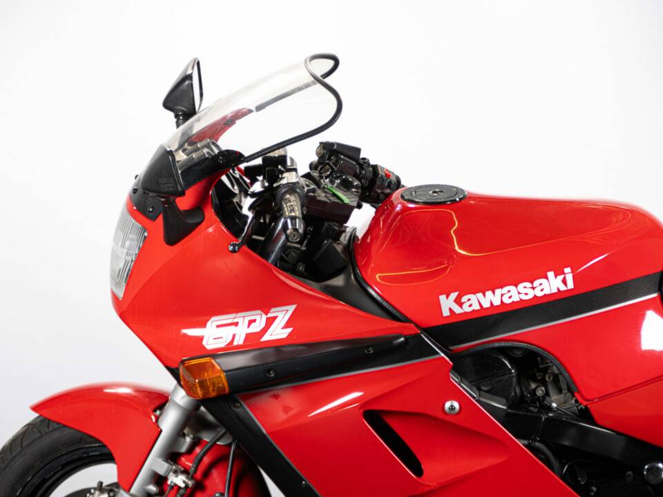 Imagen 17/47 de Kawasaki GPz 1000RX (1986)