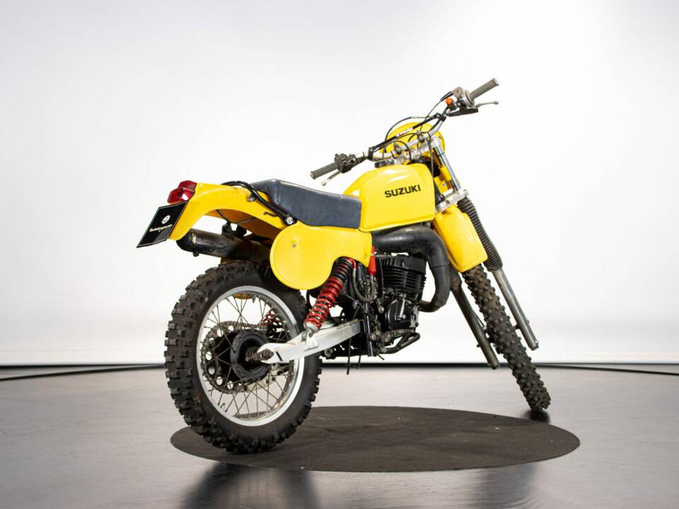 Afbeelding 4/46 van Suzuki PE 175 (1981)