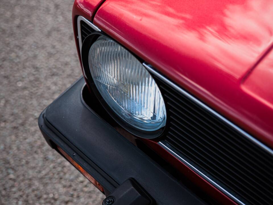 Immagine 44/50 di Volkswagen Golf I GL (1982)