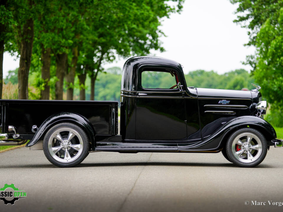 Image 27/54 of Chevrolet Standard (1936)