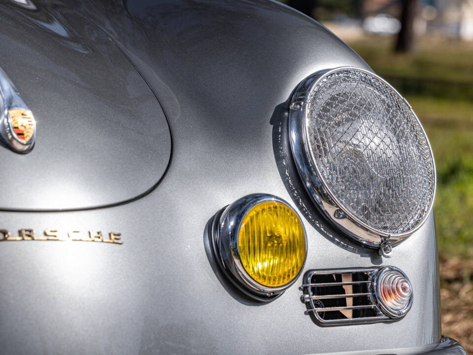 Image 16/22 of Porsche 356 1500 Speedster (1954)