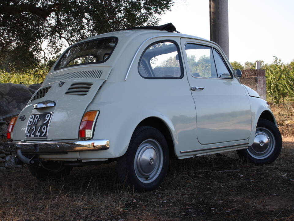 Image 3/30 of FIAT 500 F (1972)