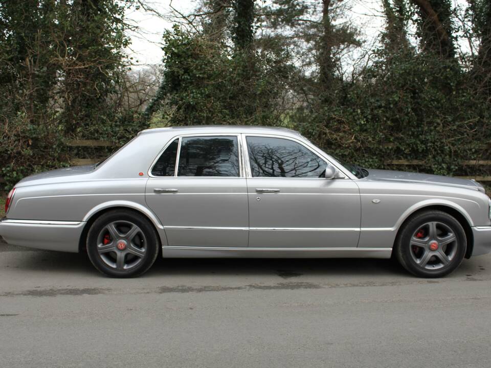 Image 7/15 of Bentley Arnage Red Label (2000)