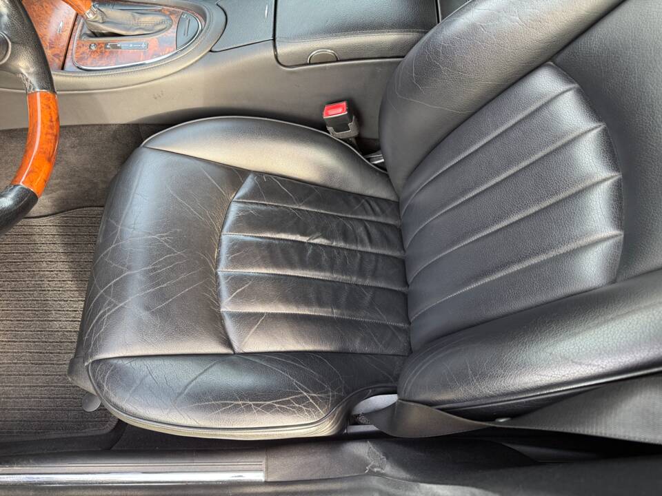 Bild 33/51 von Mercedes-Benz CLS 350 (2005)