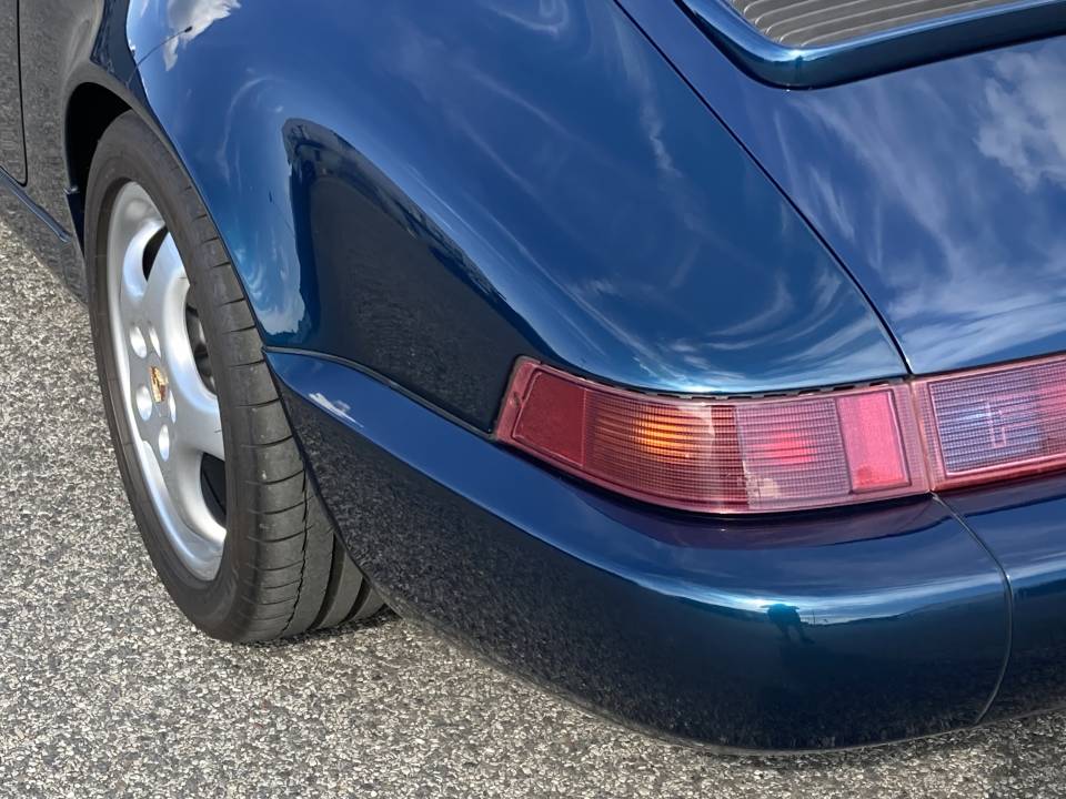 Immagine 30/31 di Porsche 911 Carrera 2 (1993)