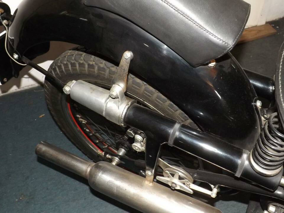 Image 22/33 of Gilera 500 (1934)