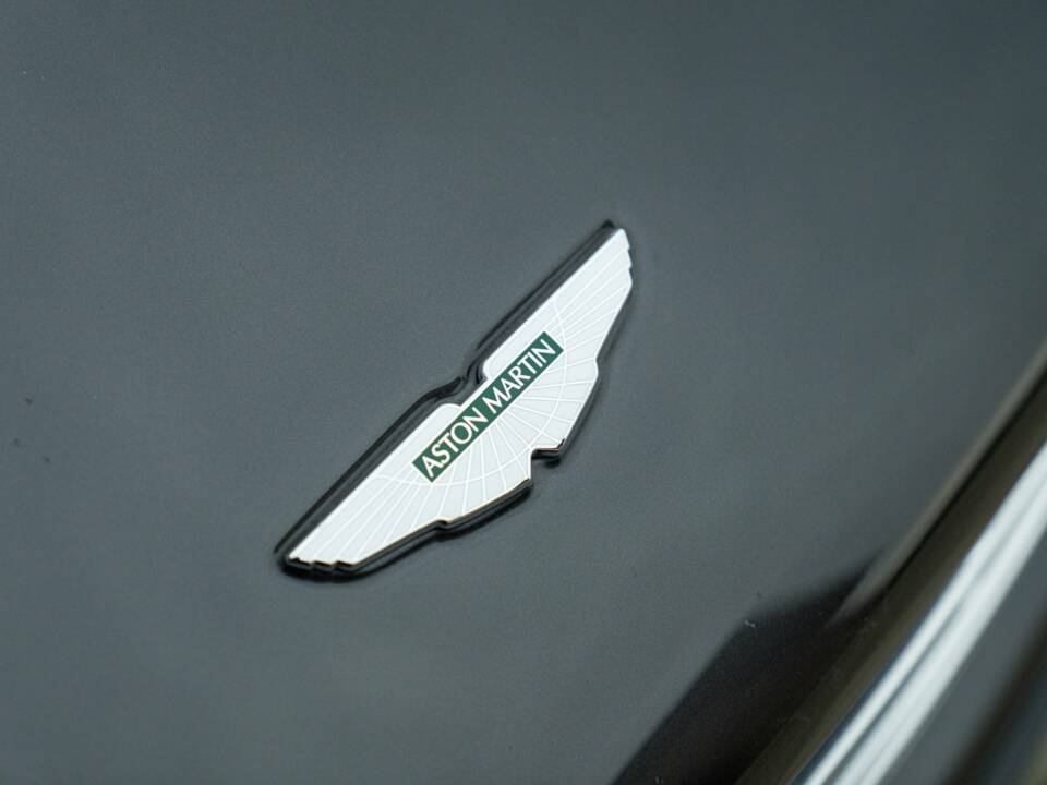 Bild 14/50 von Aston Martin Rapide (2010)