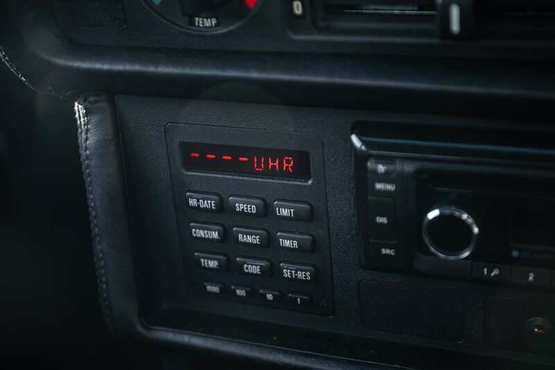 Image 14/50 of BMW 635 CSi (1989)