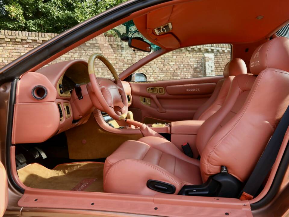 Imagen 22/50 de Mitsubishi 3000 GT (1999)