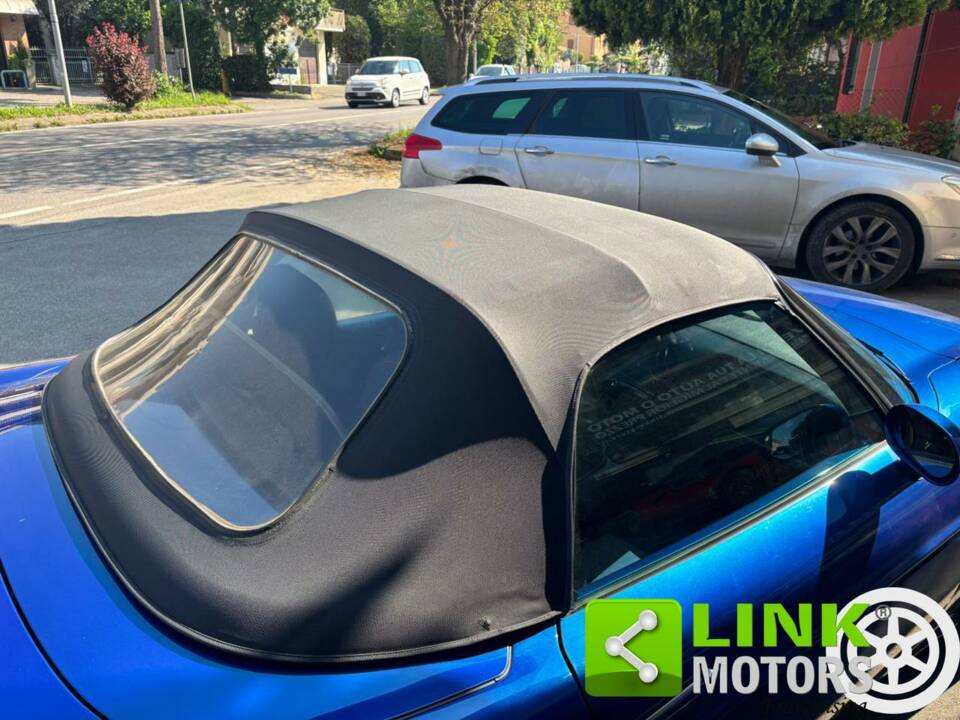 Bild 7/10 von FIAT Barchetta (2000)