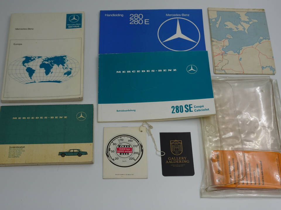 Image 8/50 of Mercedes-Benz 280 SE (1968)