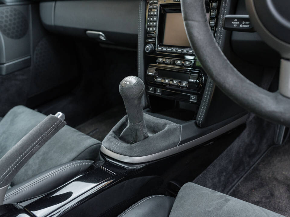 Image 33/47 of Porsche 911 GT2 (2009)