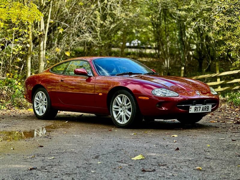 Image 1/50 of Jaguar XK8 4.0 (1998)