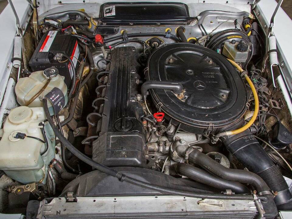 Image 26/27 de Mercedes-Benz 300 SL (1986)