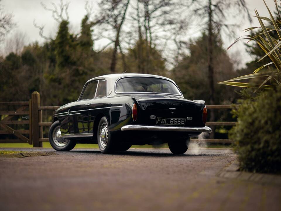 Image 25/50 of Bristol 409 (1967)