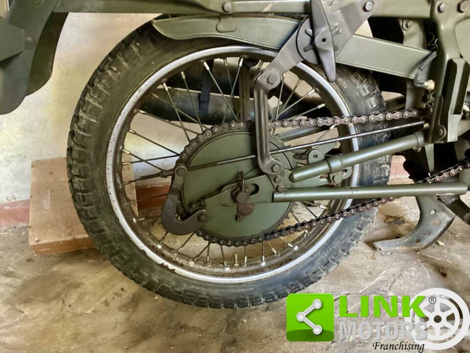 Bild 3/10 von Moto Guzzi DUMMY (1951)