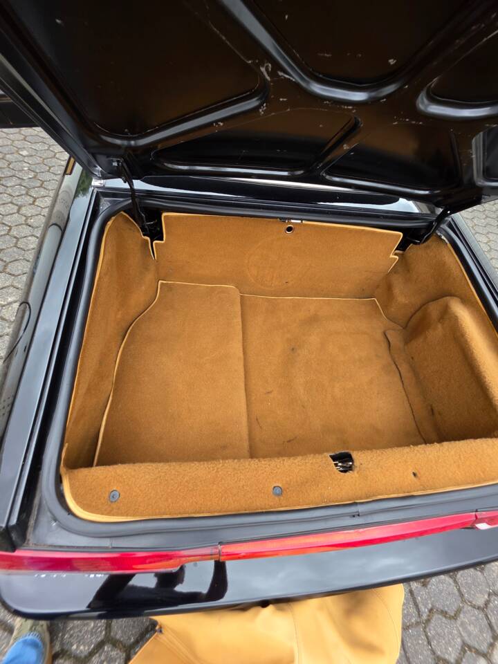 Bild 10/12 von Alfa Romeo 2.0 Spider (1991)