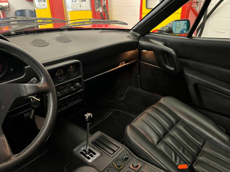 Image 9/22 of Ferrari 328 GTB (1986)