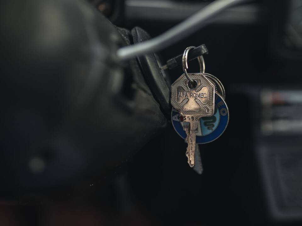 Bild 31/38 von Alfa Romeo Alfetta GTV 2.0 Turbodelta (1977)