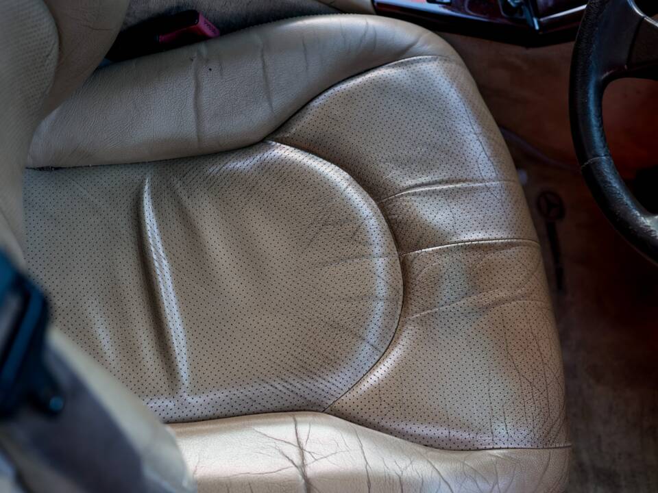 Image 38/44 de Mercedes-Benz SL 320 (1996)