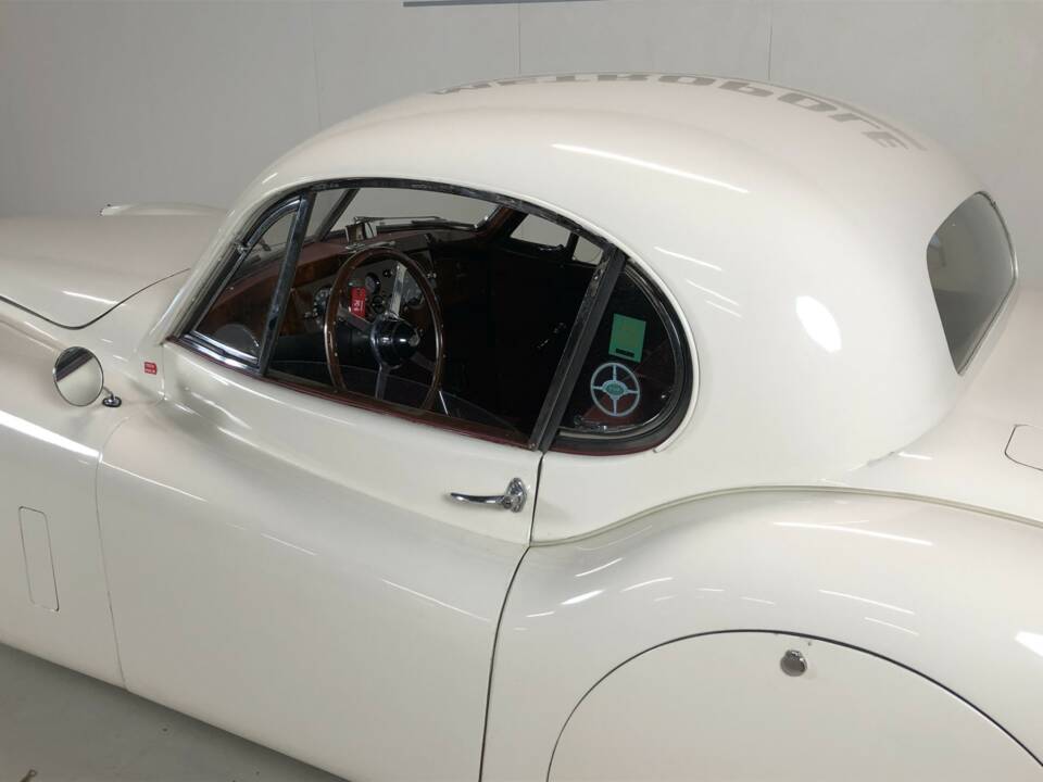 Imagen 6/24 de Jaguar XK 120 FHC (1952)