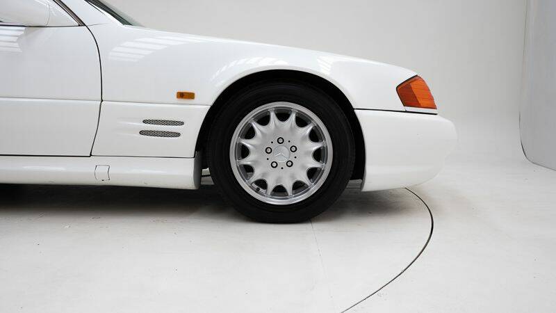 Imagen 10/15 de Mercedes-Benz 300 SL (1991)