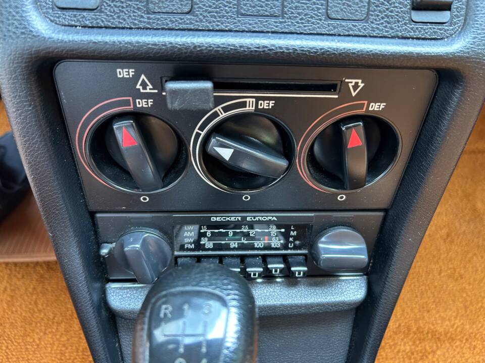 Bild 15/31 von Mercedes-Benz 280 (1978)