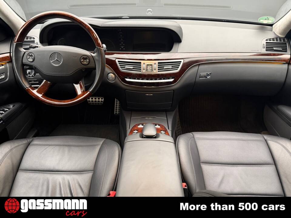 Image 10/15 de Mercedes-Benz S 63 AMG (2008)