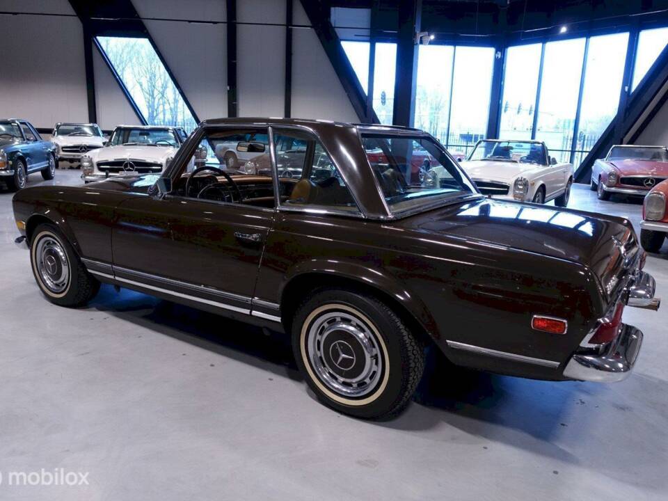 Imagen 10/12 de Mercedes-Benz 280 SL (1969)