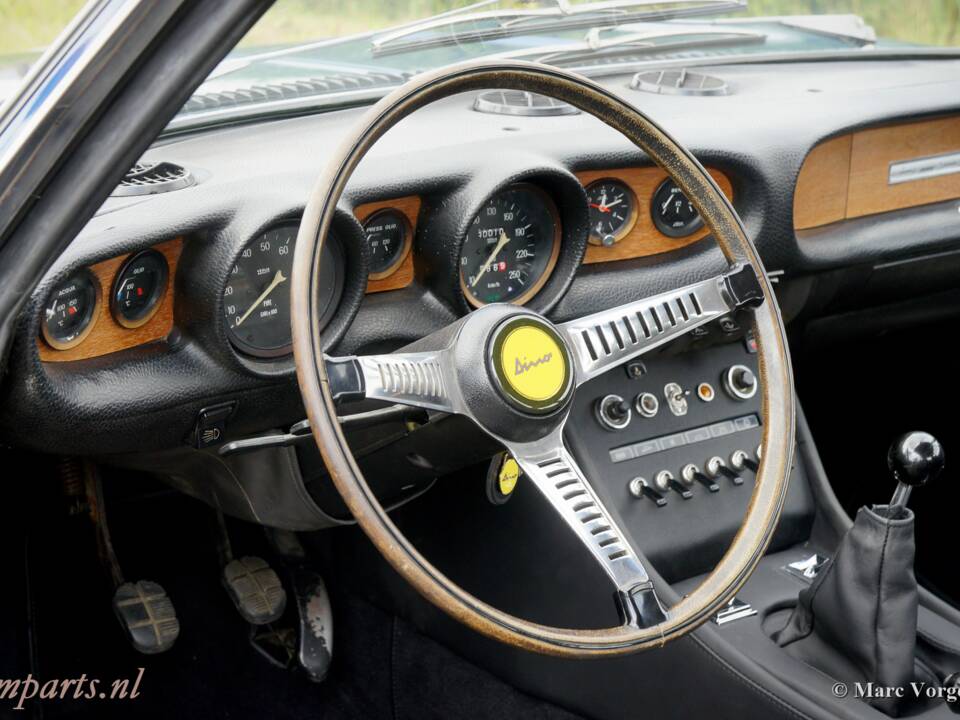 Image 7/44 of FIAT Dino Coupe (1967)